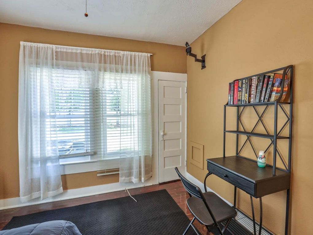 Listing photo 19