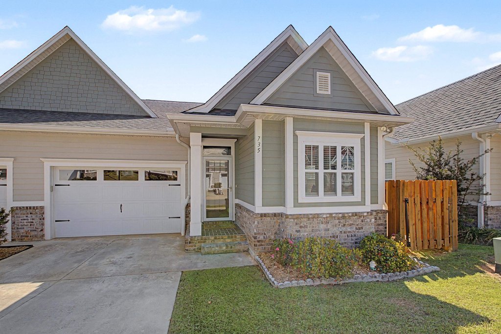 Photo of 735 Sydney Dr Tallahassee FL 32317